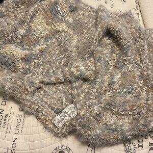 Sadie and Sage all about the back Soft Multi-Tone Beige Knit Women's Sweater S